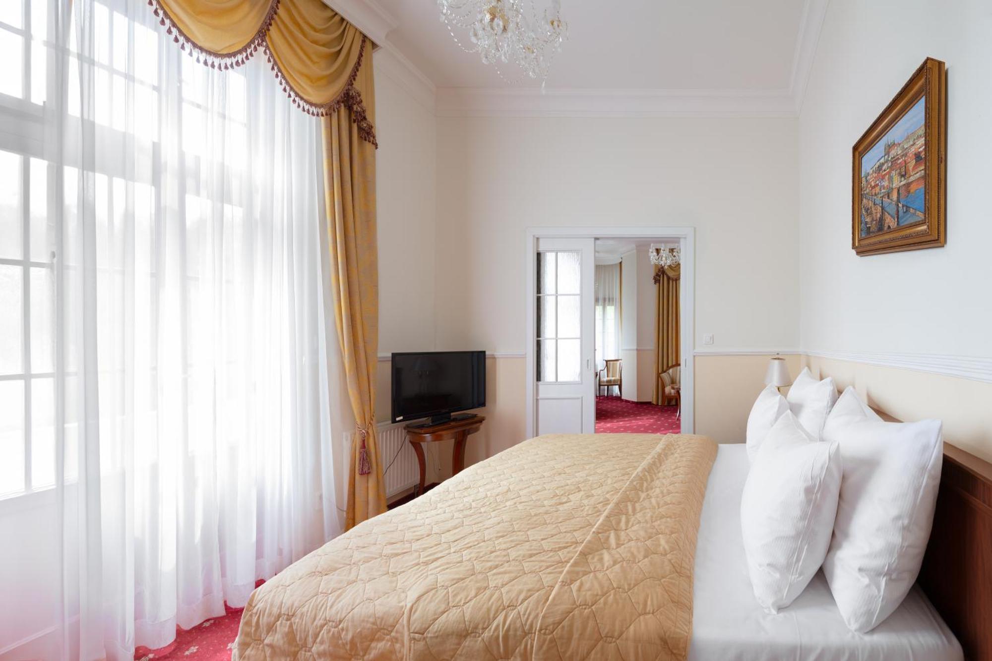 Spa Hotel Villa Ritter Karlovy Vary Exterior photo